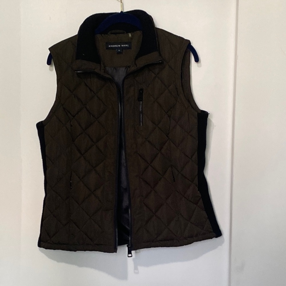 Andrew Marc Quilted Vest in Dark Brown